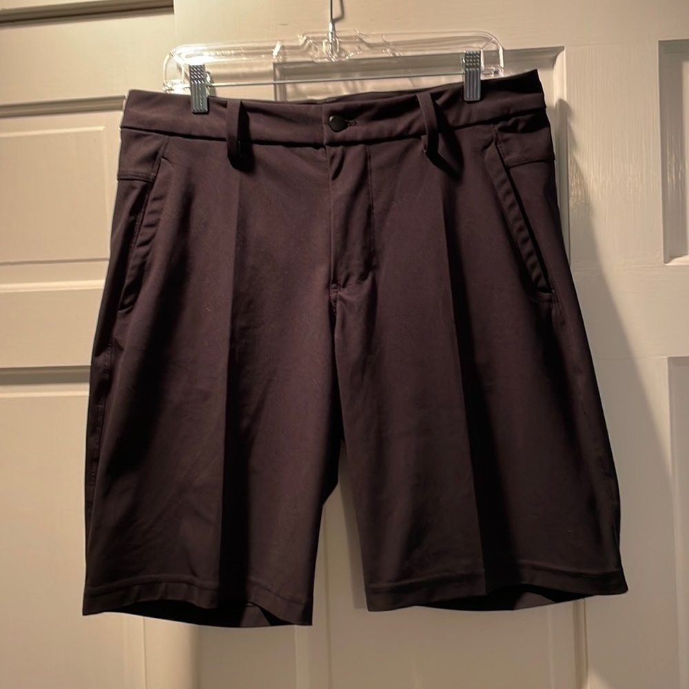 Mens Lululemon golf shorts